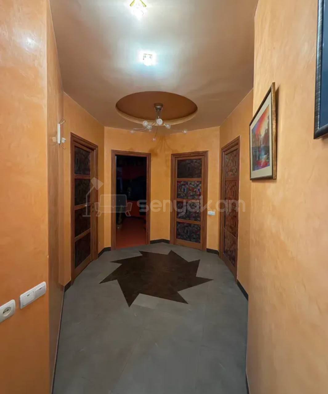 3 Սենյականոց Բնակարան Քարե Շենքում, 95քմ, 4/5 հարկ, Կապիտալ Վերանորոգված