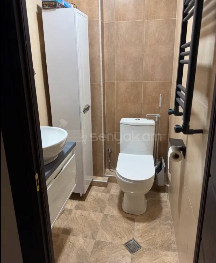 3 Սենյականոց Բնակարան Նորակառույցում, 75քմ, 18/18 հարկ, Կապիտալ Վերանորոգված, Կահավորված