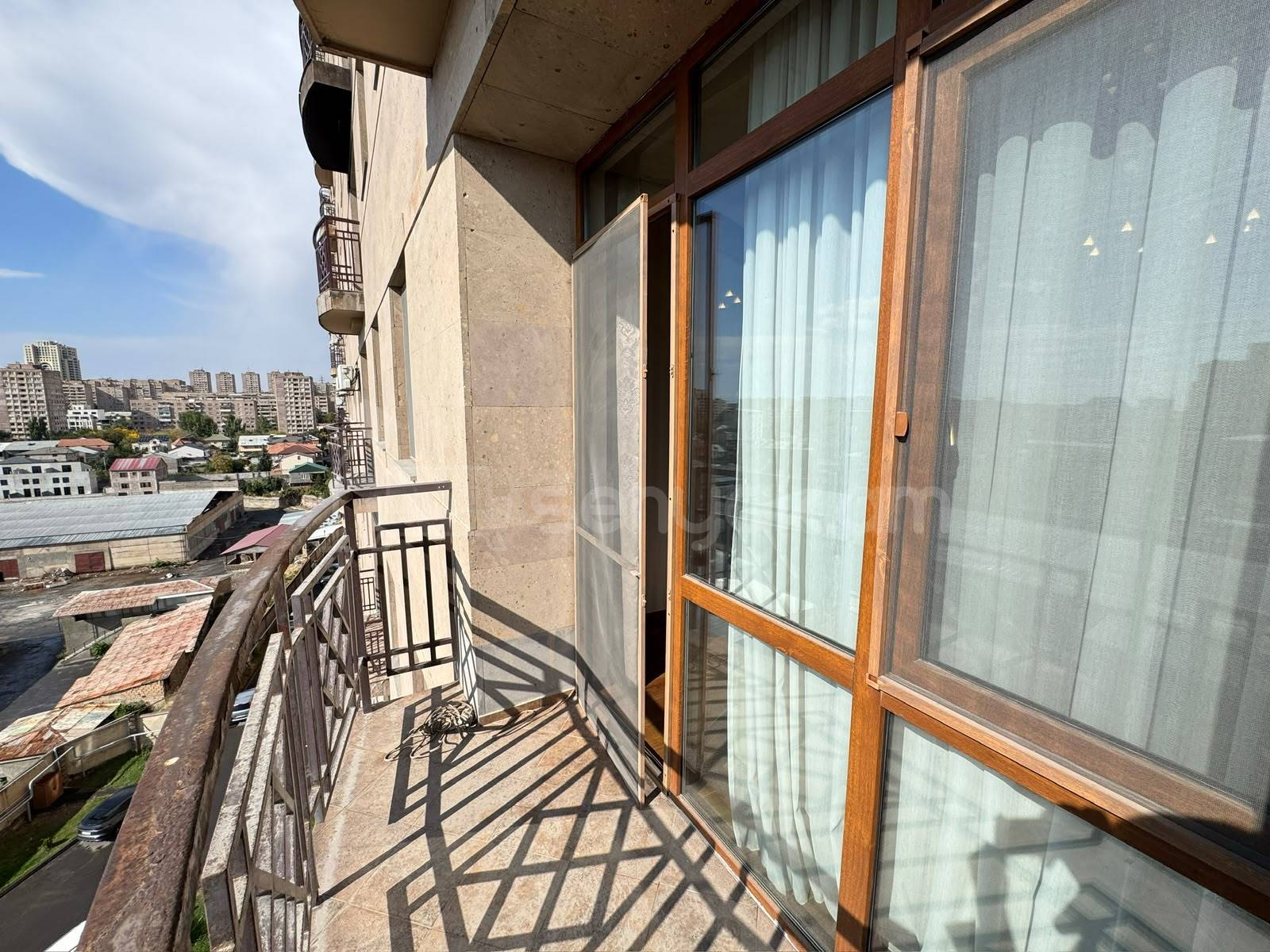 3 Սենյականոց Բնակարան Նորակառույցում, 80քմ, 7/15 հարկ, Կապիտալ Վերանորոգված