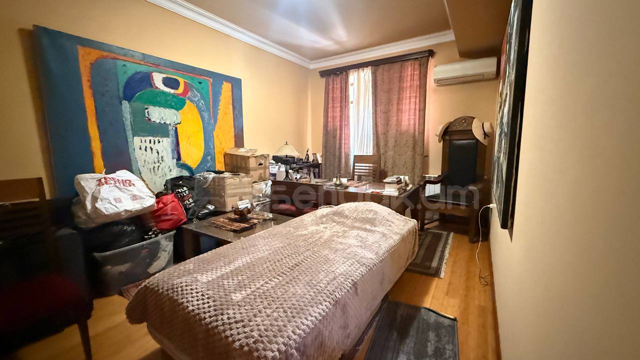 5 Սենյականոց Բնակարան Նորակառույցում, 234քմ, 9/9 հարկ, Կապիտալ Վերանորոգված