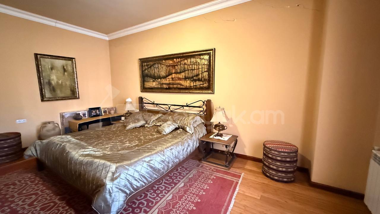 5 Սենյականոց Բնակարան Նորակառույցում, 234քմ, 9/9 հարկ, Կապիտալ Վերանորոգված