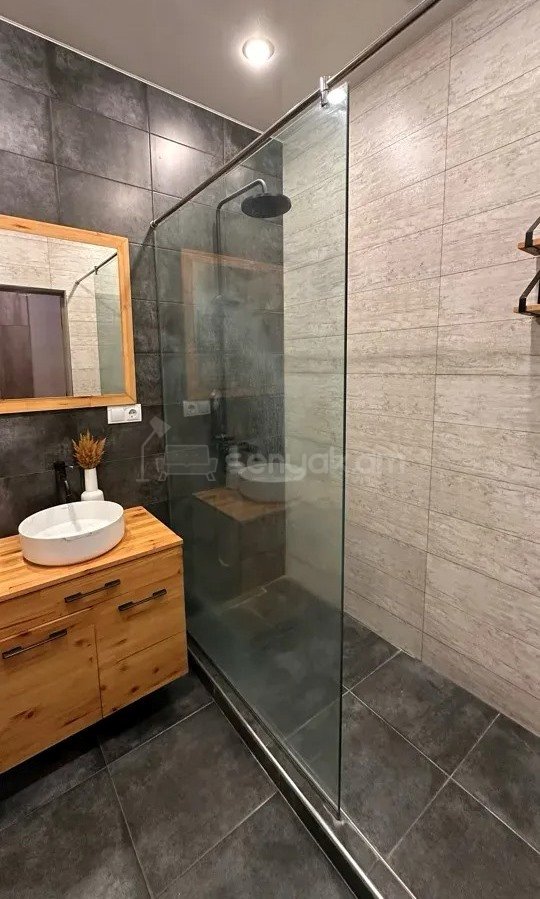 2 Սենյականոց Բնակարան Նորակառույցում, 56քմ, 3/12 հարկ, Կապիտալ Վերանորոգված