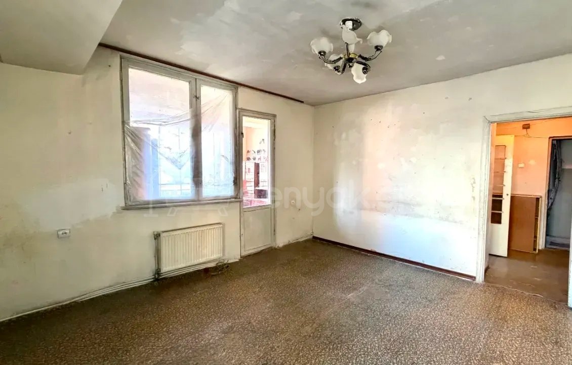 3 Սենյականոց Բնակարան, 75քմ, 4/14 հարկ, Պետական Վիճակում