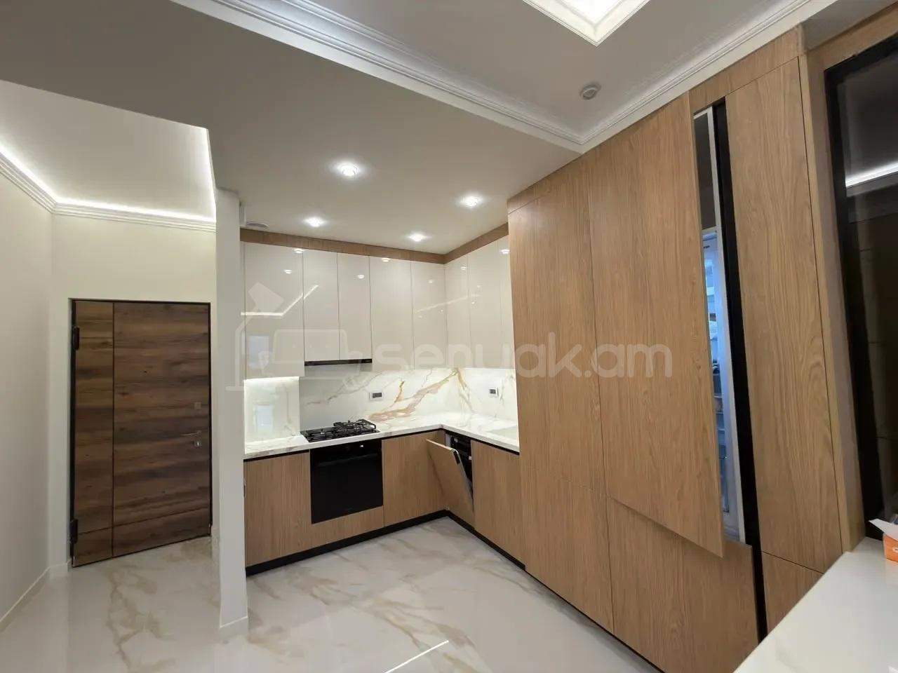 2 Սենյականոց Բնակարան Նորակառույցում, 72քմ, 17/18 հարկ, Կապիտալ Վերանորոգված