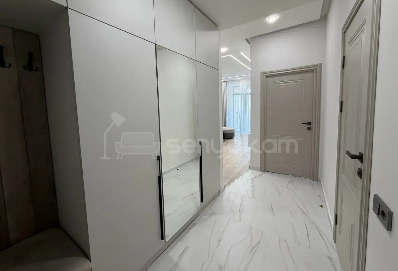 2 Սենյականոց Բնակարան Նորակառույցում, 72քմ, 17/18 հարկ, Կապիտալ Վերանորոգված, Կահավորված, Արևկող
