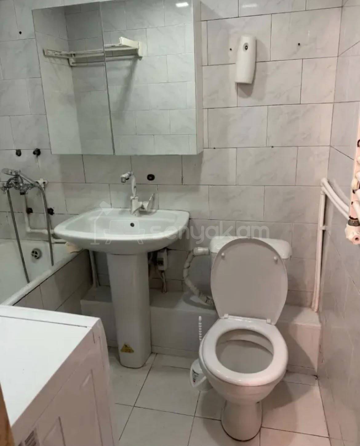 3 Սենյականոց Բնակարան, 56քմ, 3/4 հարկ, Նորմալ Վիճակում, Կահավորված, Արևկող
