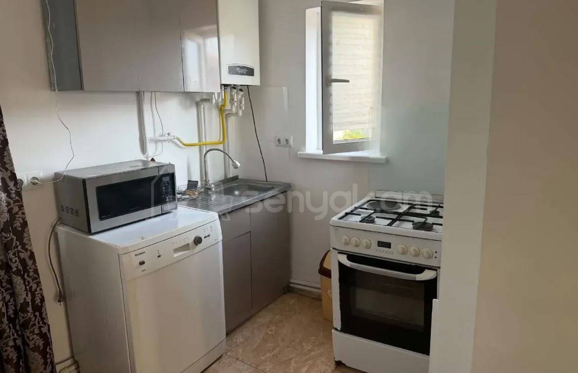 3 Սենյականոց Բնակարան, 56քմ, 3/4 հարկ, Նորմալ Վիճակում, Կահավորված, Արևկող