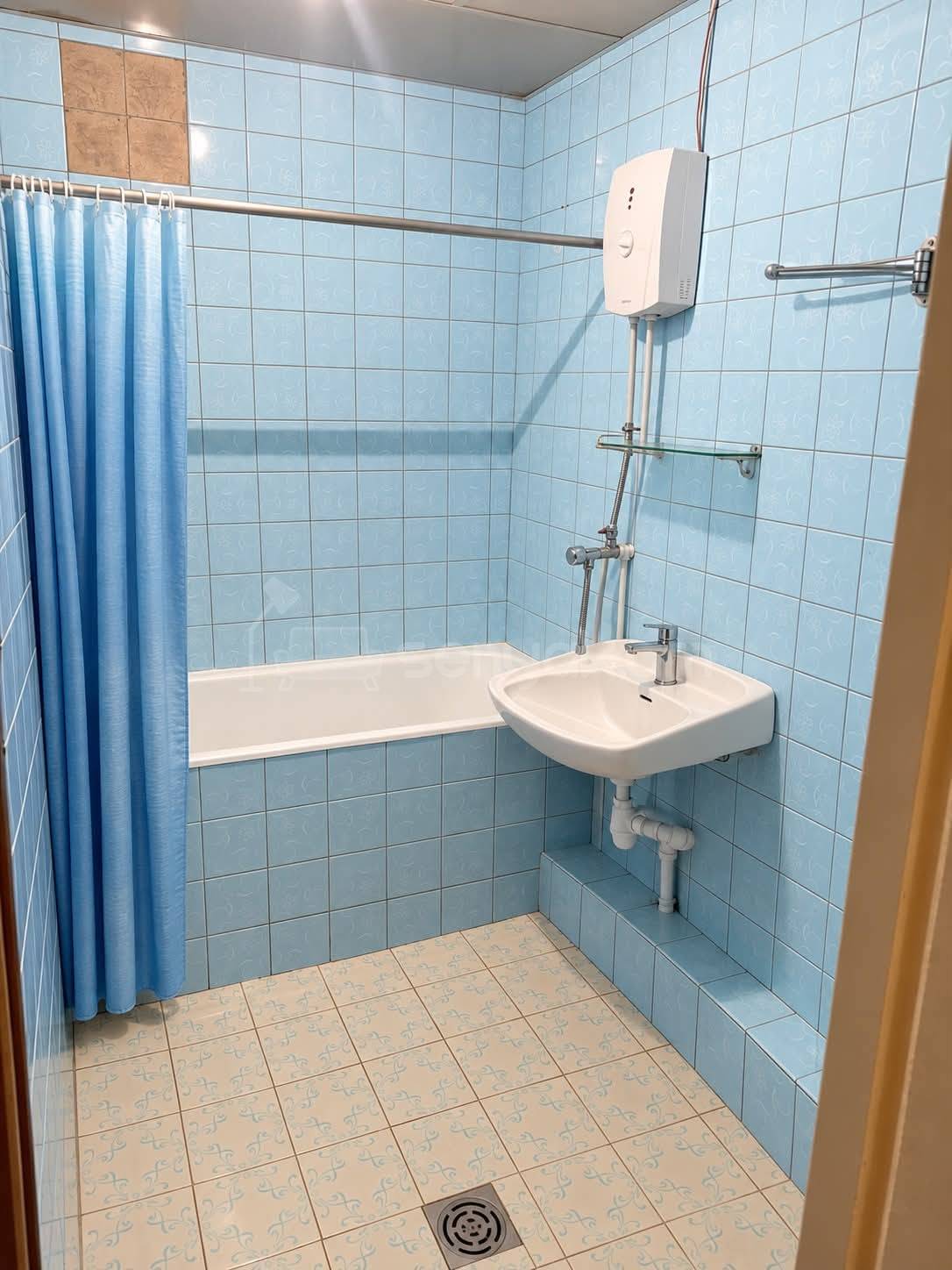 3 Սենյականոց Բնակարան, 60քմ, 3/9 հարկ, Նորմալ Վիճակում