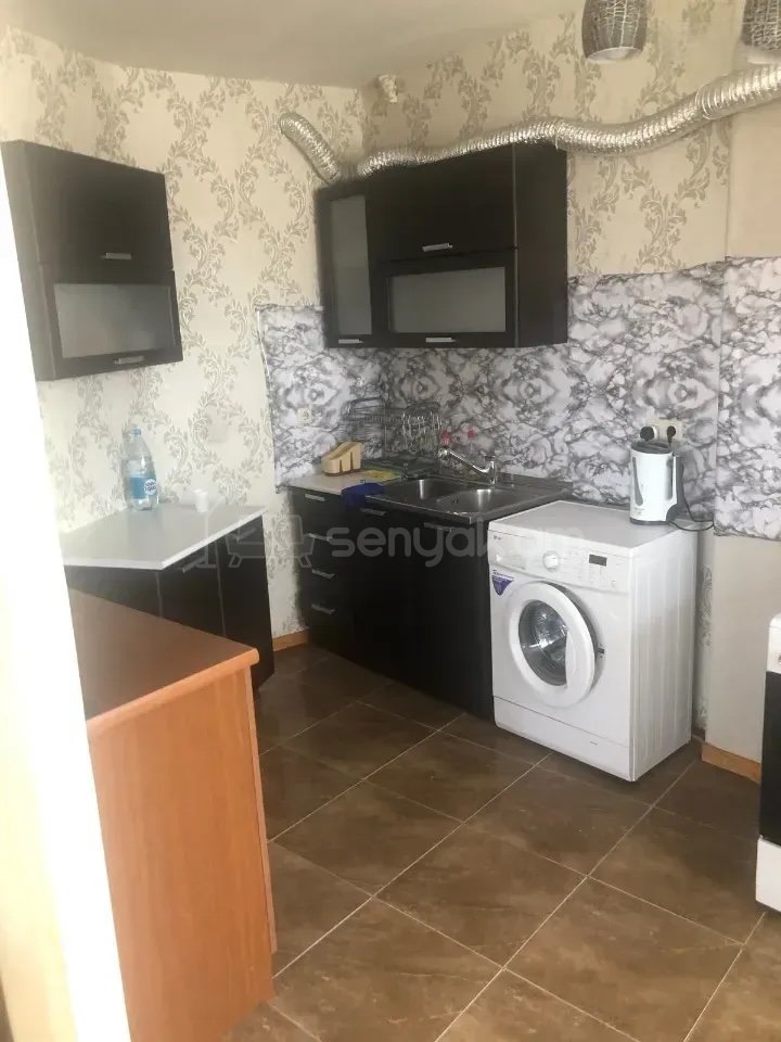 4 Սենյականոց Բնակարան, 106քմ, 6/16 հարկ, Նորմալ Վիճակում