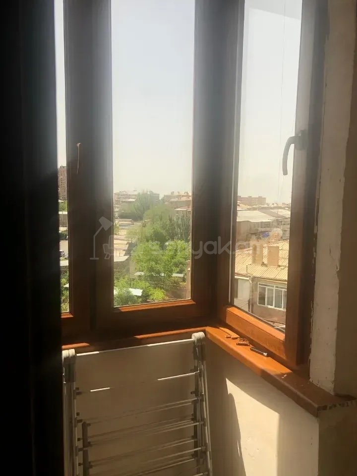 4 Սենյականոց Բնակարան, 106քմ, 6/16 հարկ, Նորմալ Վիճակում