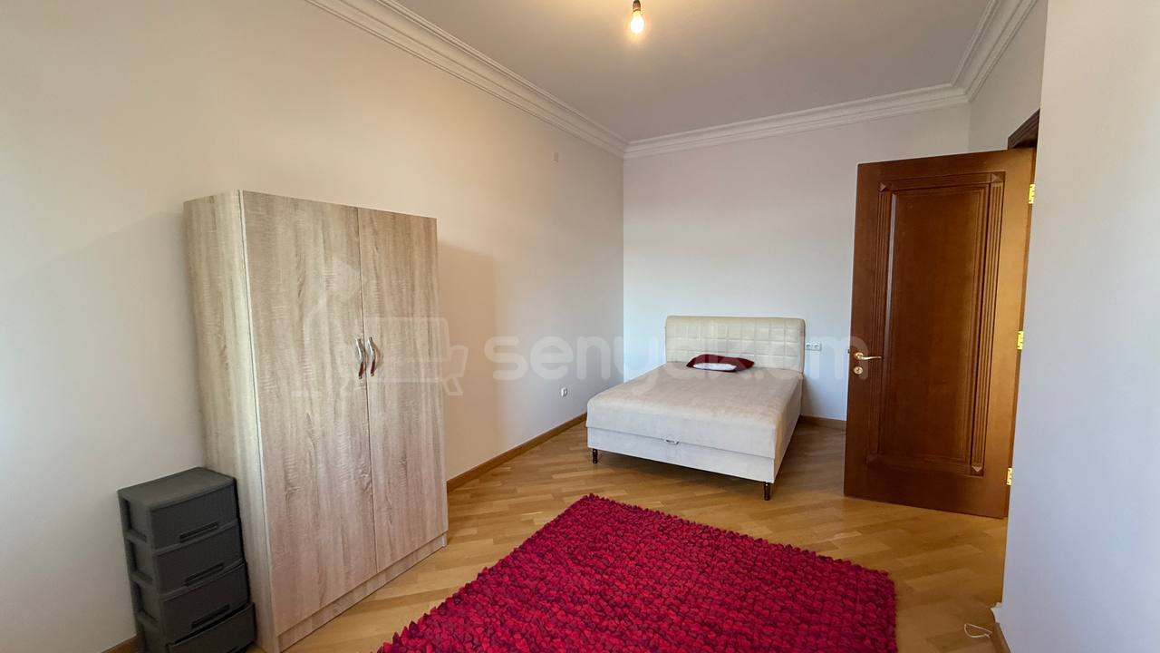 5 Սենյականոց Սեփական Տուն, 450քմ, Կապիտալ Վերանորոգված