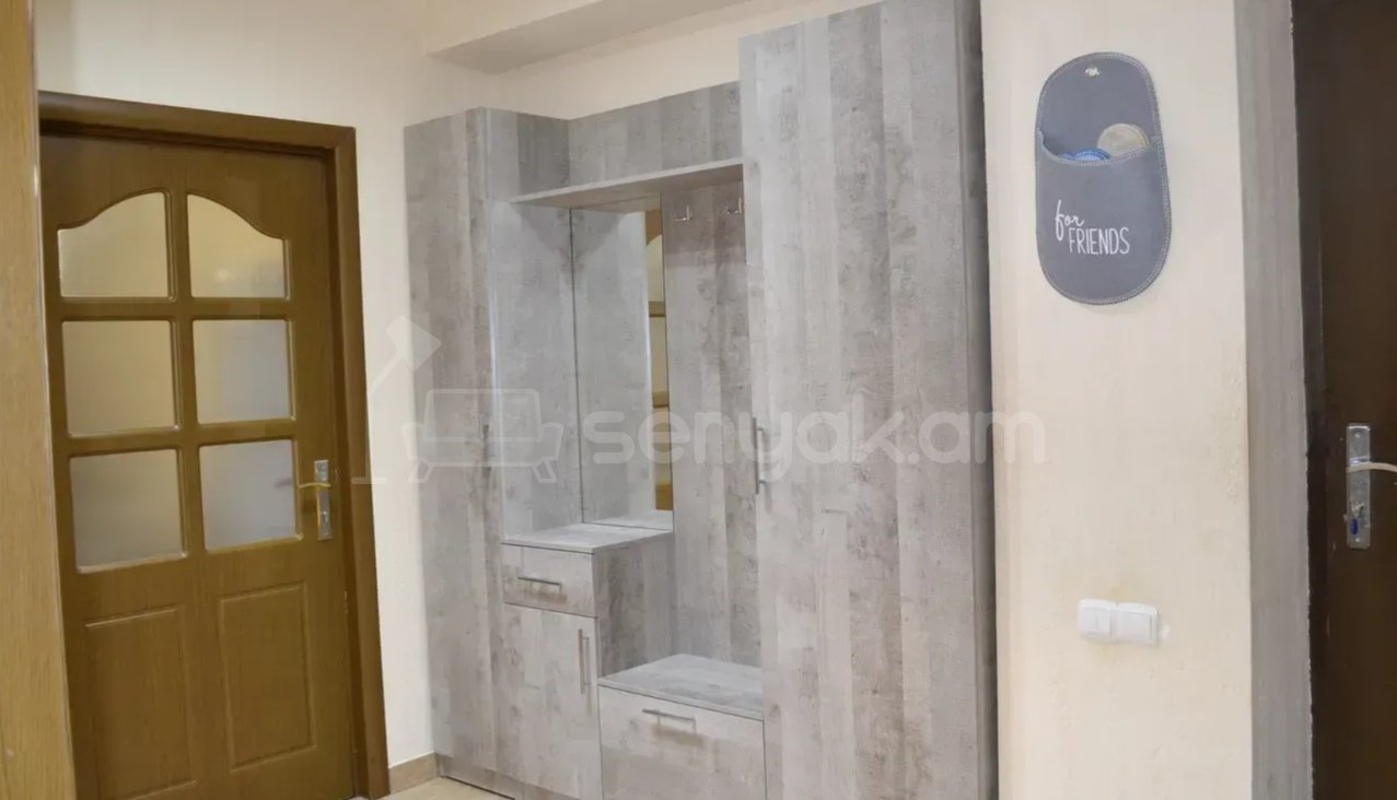 3 Սենյականոց Բնակարան, 65քմ, 5/9 հարկ, Նորմալ Վիճակում, Կահավորված