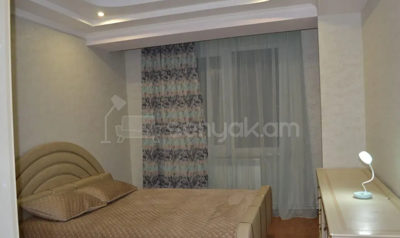 3 Սենյականոց Բնակարան, 65քմ, 5/9 հարկ, Նորմալ Վիճակում, Կահավորված