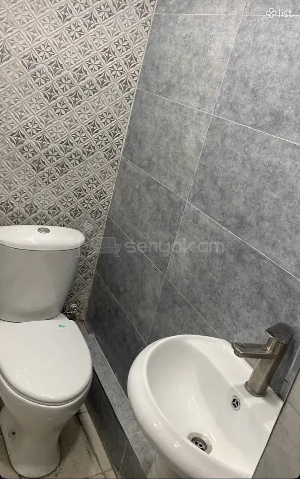 2 Սենյականոց Բնակարան Քարե Շենքում, 45քմ, 3/5 հարկ, Կապիտալ Վերանորոգված, Կահավորված