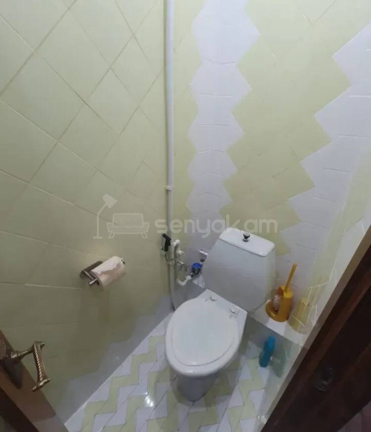 3 Սենյականոց Բնակարան Քարե Շենքում, 90քմ, 3/5 հարկ, Կոսմետիկ Վերանորոգված, Կահավորված