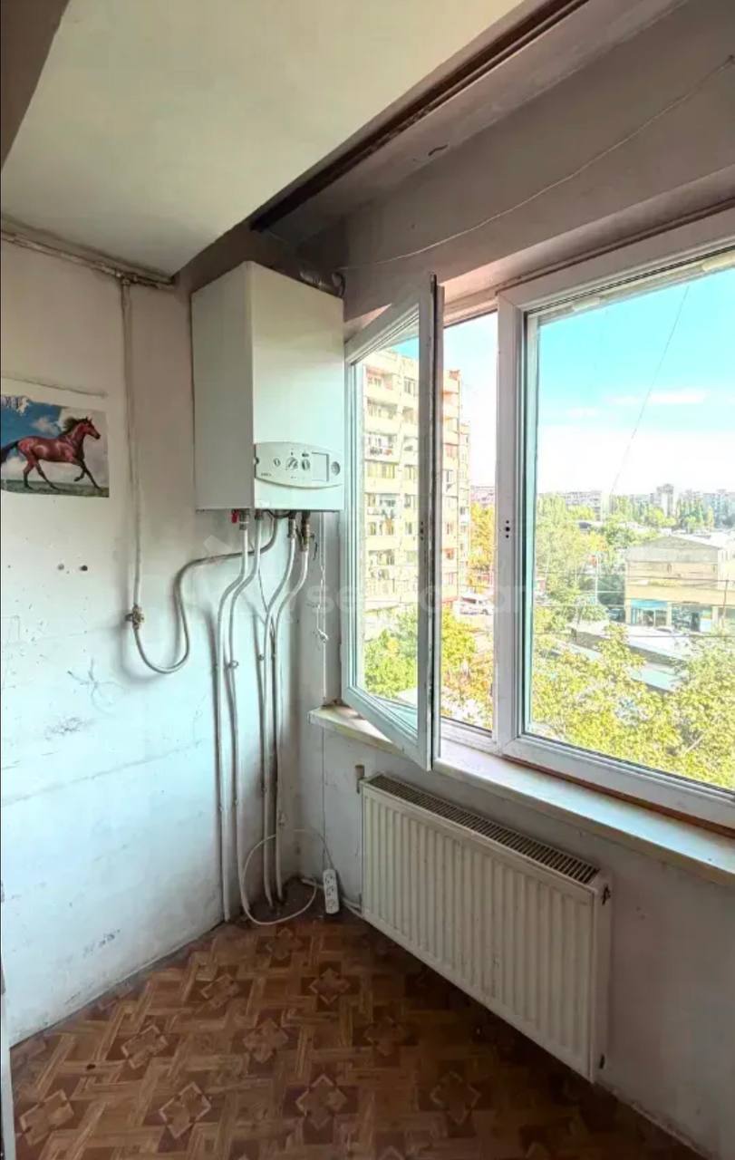 3 Սենյականոց Բնակարան, 75քմ, 4/14 հարկ, Պետական Վիճակում