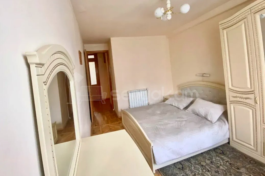 2 Սենյականոց Բնակարան, 74քմ, 3/9 հարկ, Նորմալ Վիճակում, Կահավորված