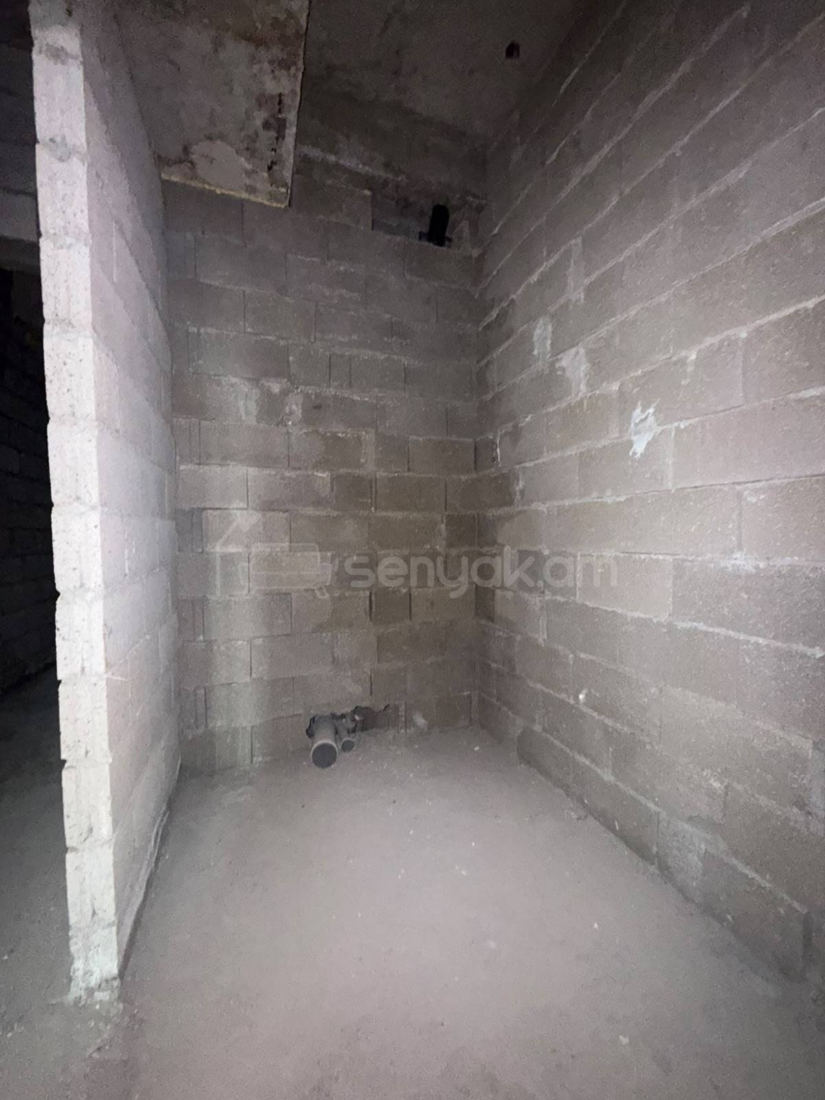 3 Սենյականոց Բնակարան Նորակառույցում, 110քմ, 15/17 հարկ, Զրոյական Վիճակում