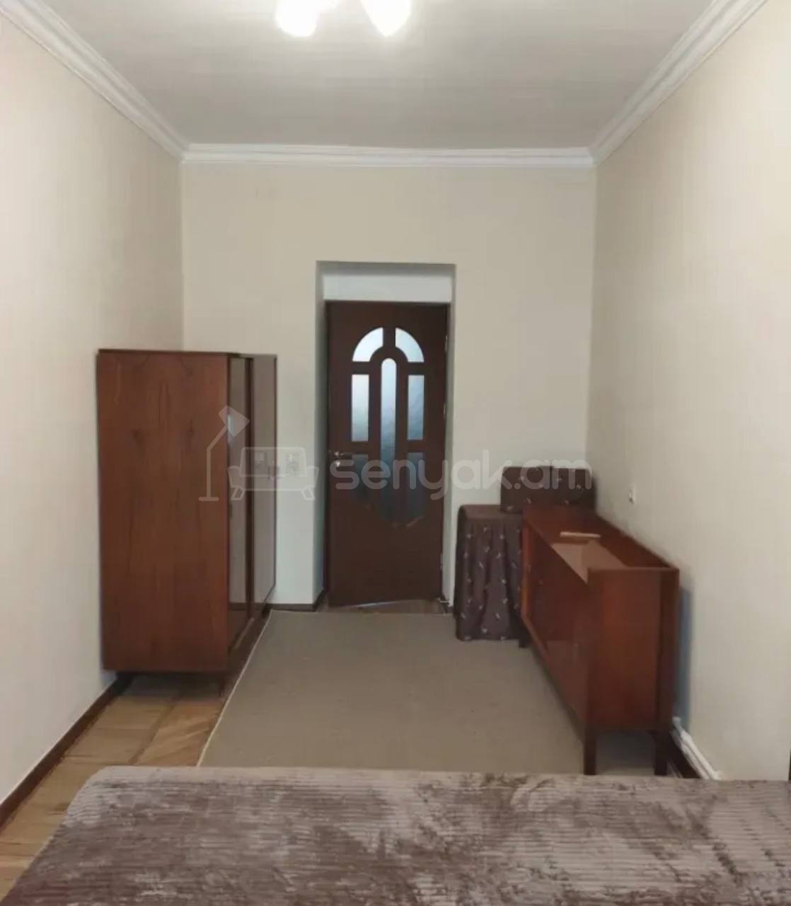 2 Սենյականոց Բնակարան Քարե Շենքում, 55քմ, 4/4 հարկ, Կապիտալ Վերանորոգված, Կահավորված