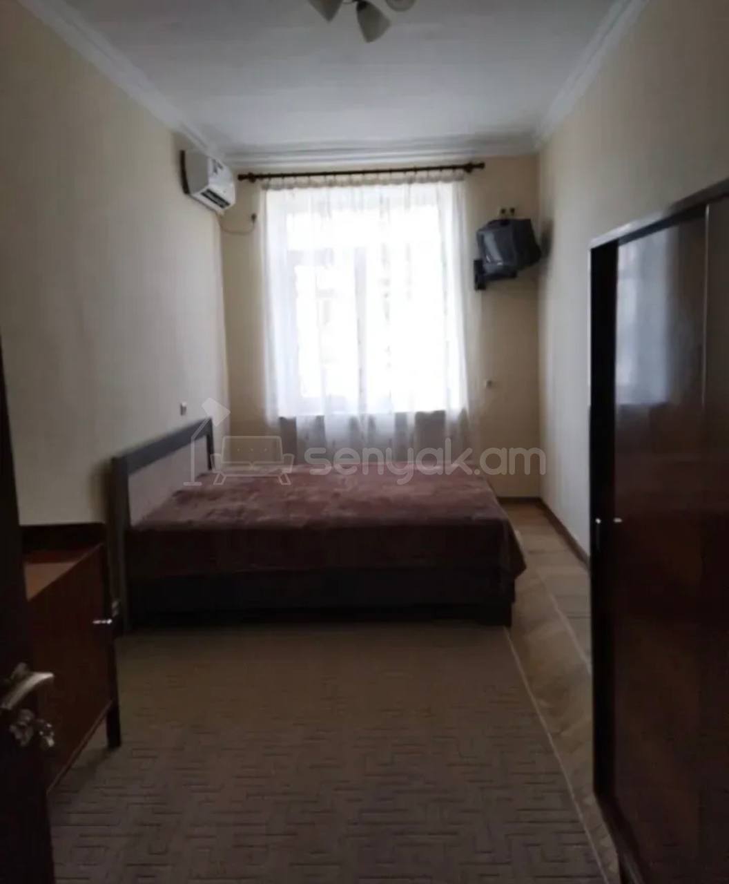 2 Սենյականոց Բնակարան Քարե Շենքում, 55քմ, 4/4 հարկ, Կապիտալ Վերանորոգված, Կահավորված, Արևկող