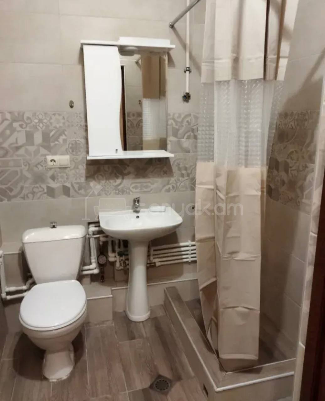 2 Սենյականոց Բնակարան Քարե Շենքում, 55քմ, 4/4 հարկ, Կապիտալ Վերանորոգված, Կահավորված, Արևկող