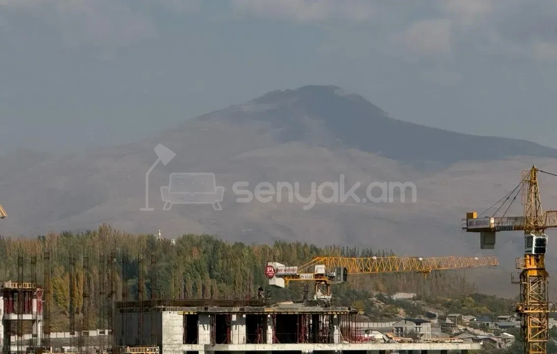 3 Սենյականոց Բնակարան Նորակառույցում, 100քմ, 17/18 հարկ, Զրոյական Վիճակում