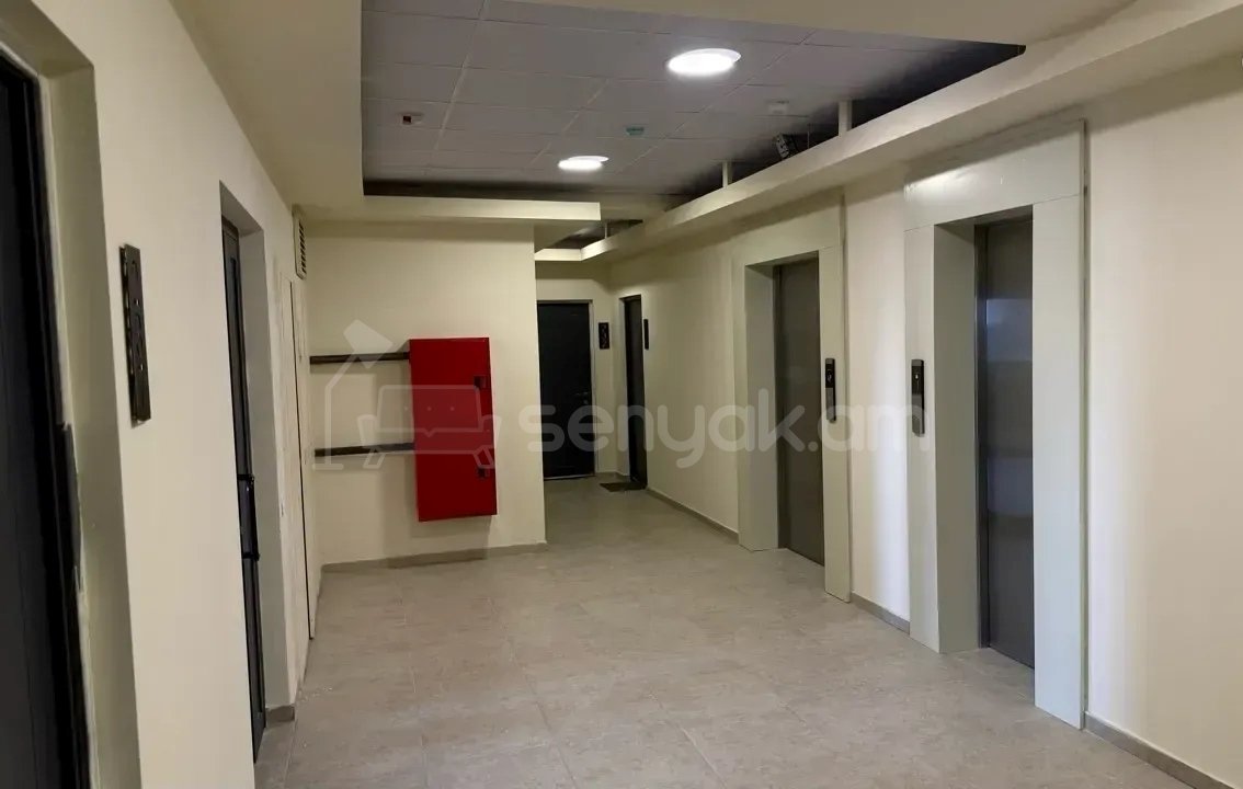 3 Սենյականոց Բնակարան Նորակառույցում, 100քմ, 17/18 հարկ, Զրոյական Վիճակում
