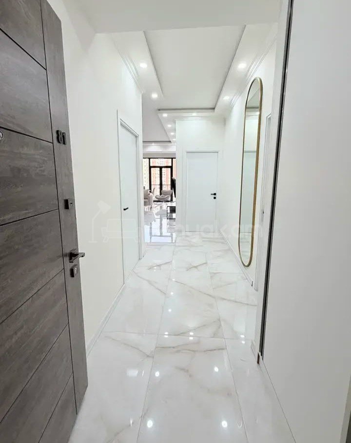 3 Սենյականոց Բնակարան, 90քմ, 3/4 հարկ, Կապիտալ Վերանորոգված, Կահավորված, Արևկող