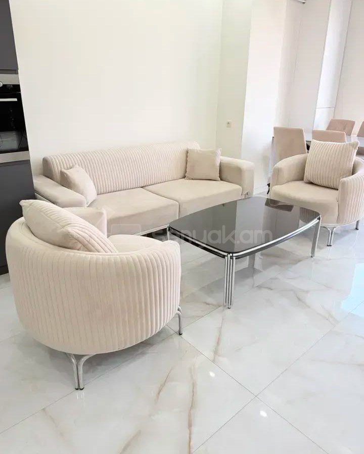 3 Սենյականոց Բնակարան, 90քմ, 3/4 հարկ, Կապիտալ Վերանորոգված, Կահավորված, Արևկող