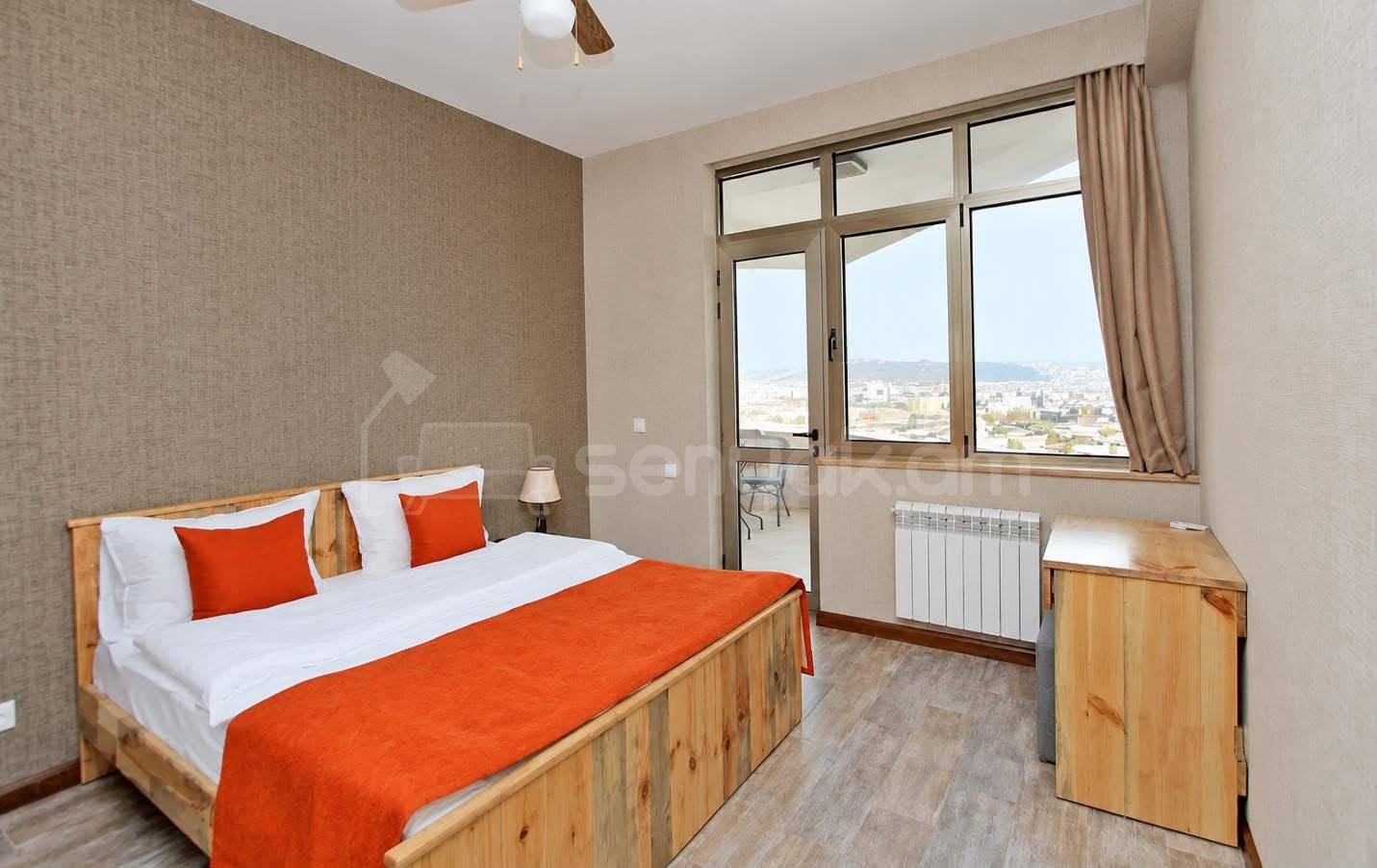 3 Սենյականոց Բնակարան Նորակառույցում, 90քմ, 12/13 հարկ, Դիզայներական Վերանորոգված