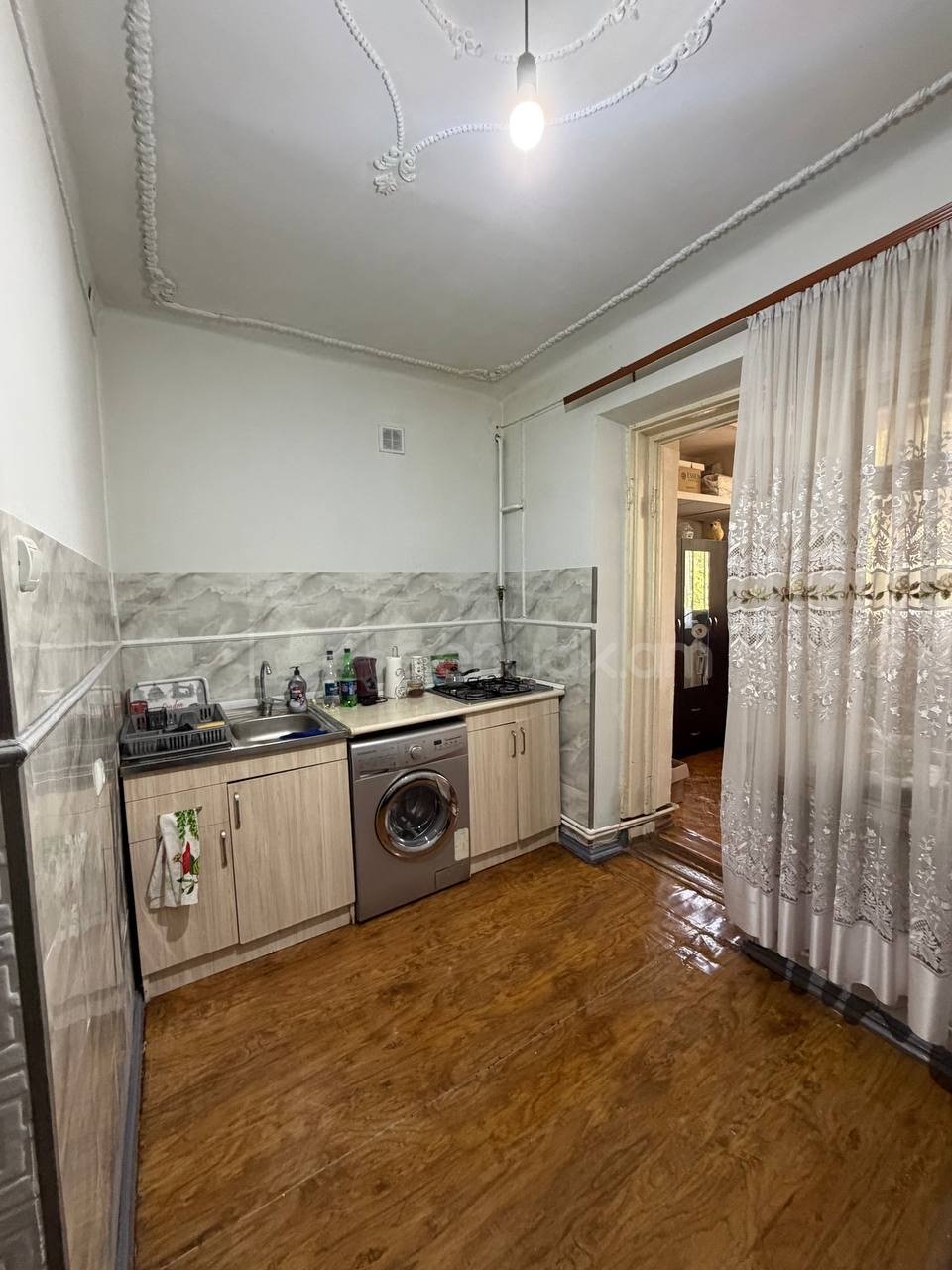 2 Սենյականոց Բնակարան Քարե Շենքում, 53քմ, 1/5 հարկ, Նորմալ Վիճակում, Կահավորված