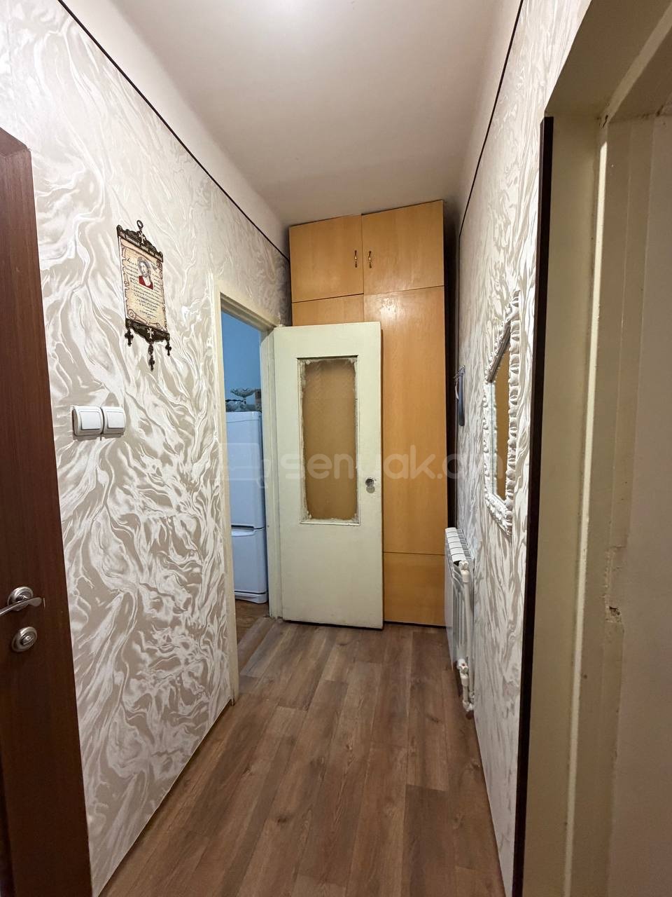 2 Սենյականոց Բնակարան Քարե Շենքում, 53քմ, 1/5 հարկ, Նորմալ Վիճակում, Կահավորված