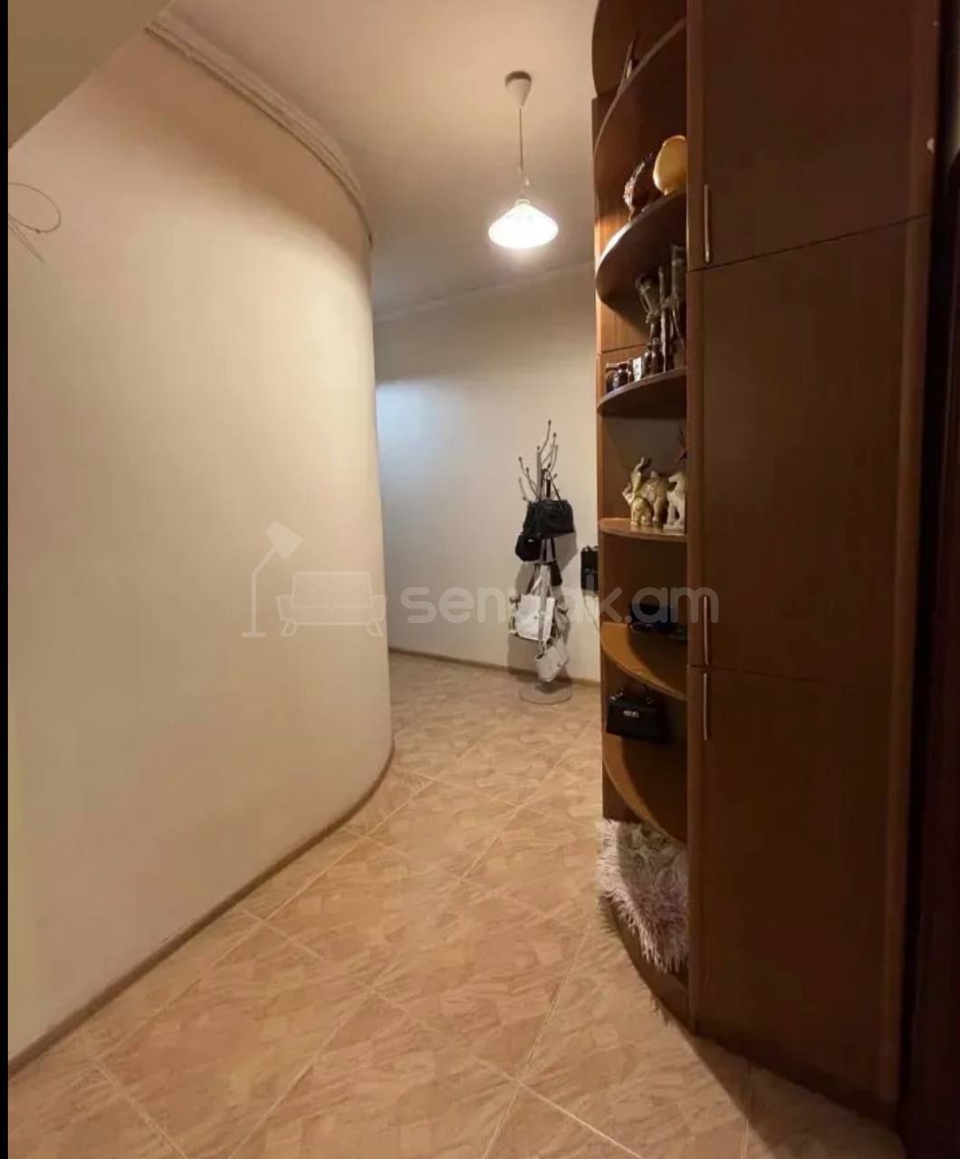 3 Սենյականոց Բնակարան Նորակառույցում, 82քմ, 9/14 հարկ, Կապիտալ Վերանորոգված, Կահավորված, Արևկող