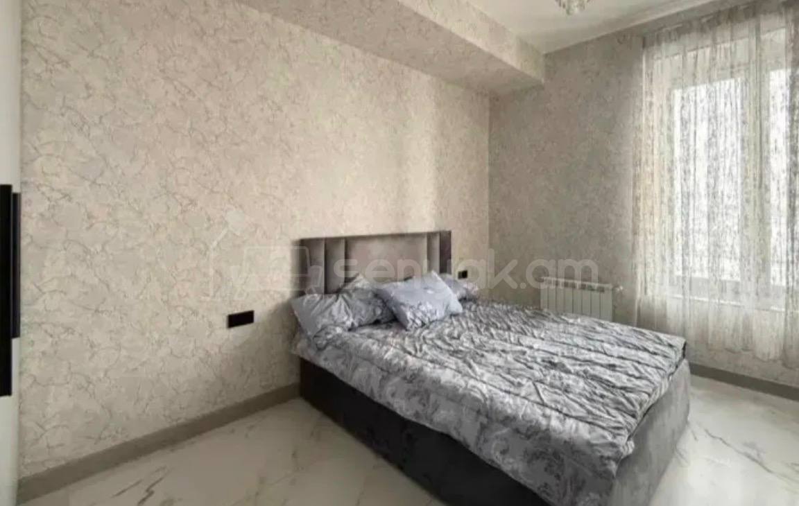 2 Սենյականոց Բնակարան Նորակառույցում, 45քմ, 9/14 հարկ, Դիզայներական Վերանորոգված, Կահավորված, Արևկող