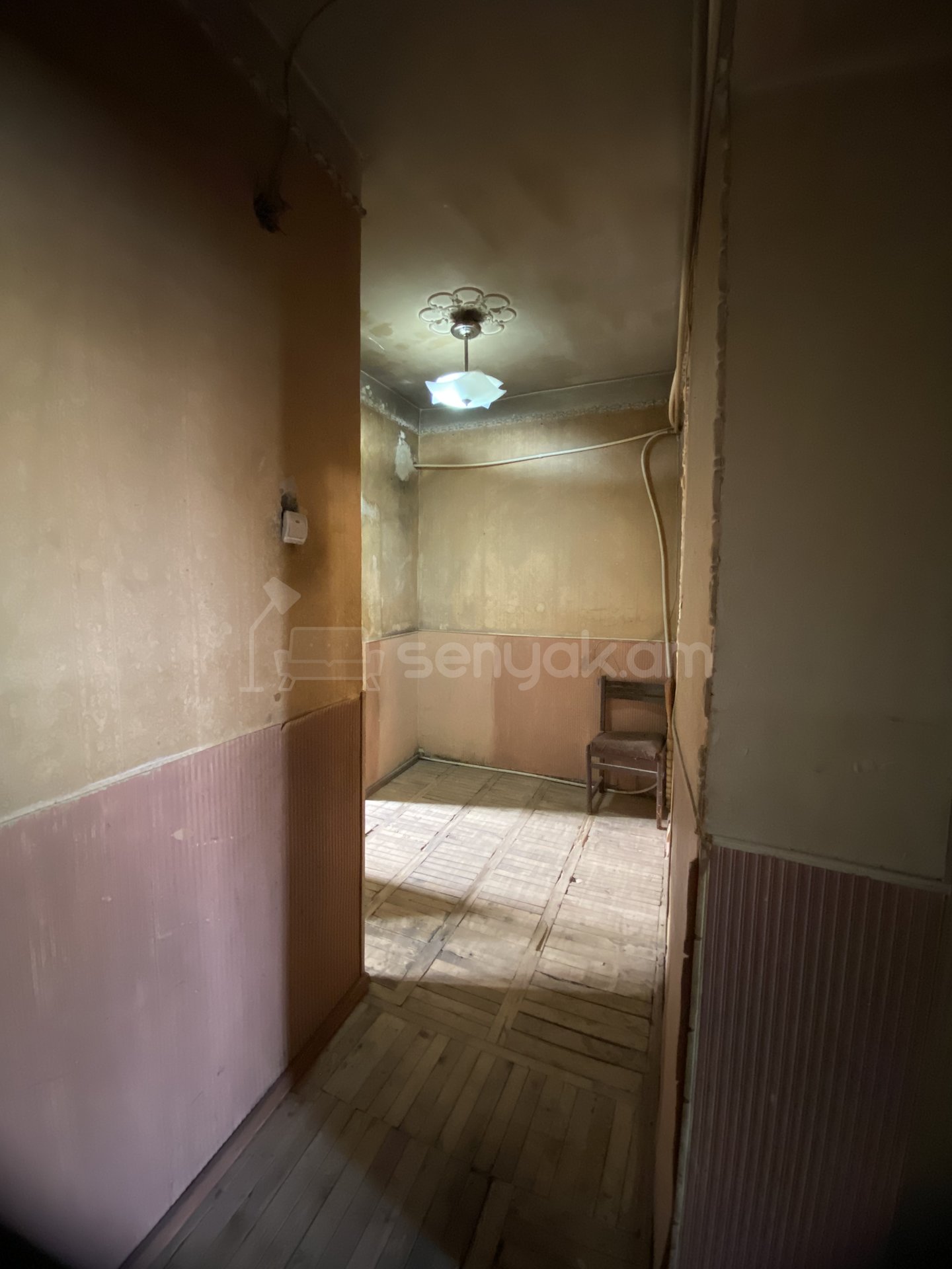 2 Սենյականոց Բնակարան, 62քմ, 1/5 հարկ, Պետական Վիճակում