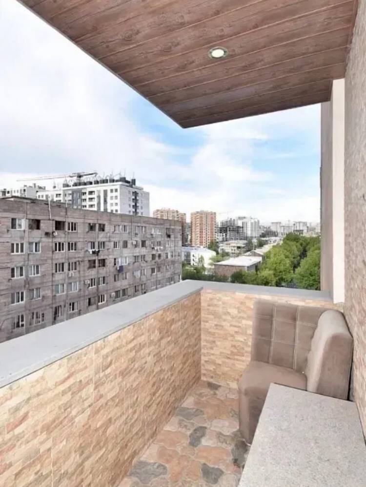 4 Սենյականոց Բնակարան Նորակառույցում, 105քմ, 9/15 հարկ, Կապիտալ Վերանորոգված, Կահավորված