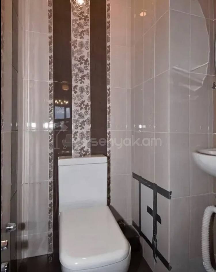 4 Սենյականոց Բնակարան Նորակառույցում, 105քմ, 9/15 հարկ, Կապիտալ Վերանորոգված, Կահավորված