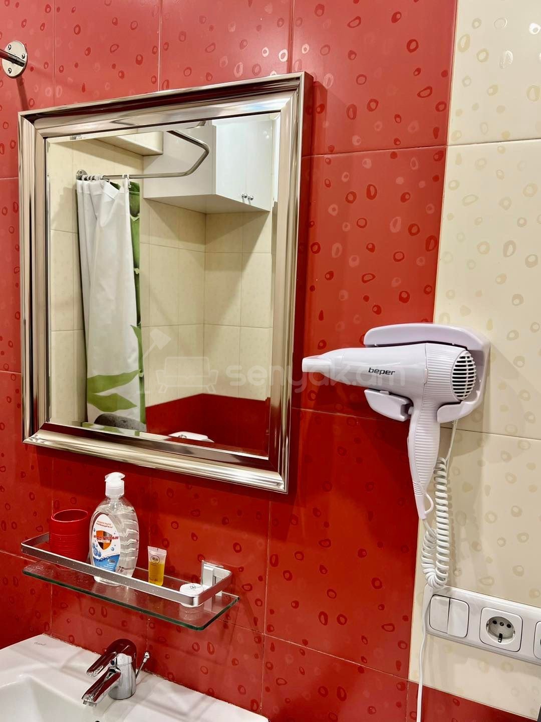 3 Սենյականոց Բնակարան, 78քմ, 4/10 հարկ, Կապիտալ Վերանորոգված