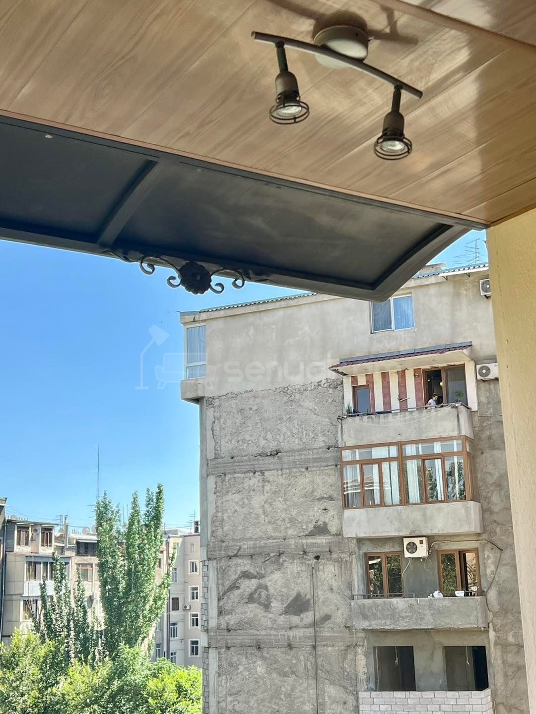 3 Սենյականոց Բնակարան, 78քմ, 4/10 հարկ, Կապիտալ Վերանորոգված