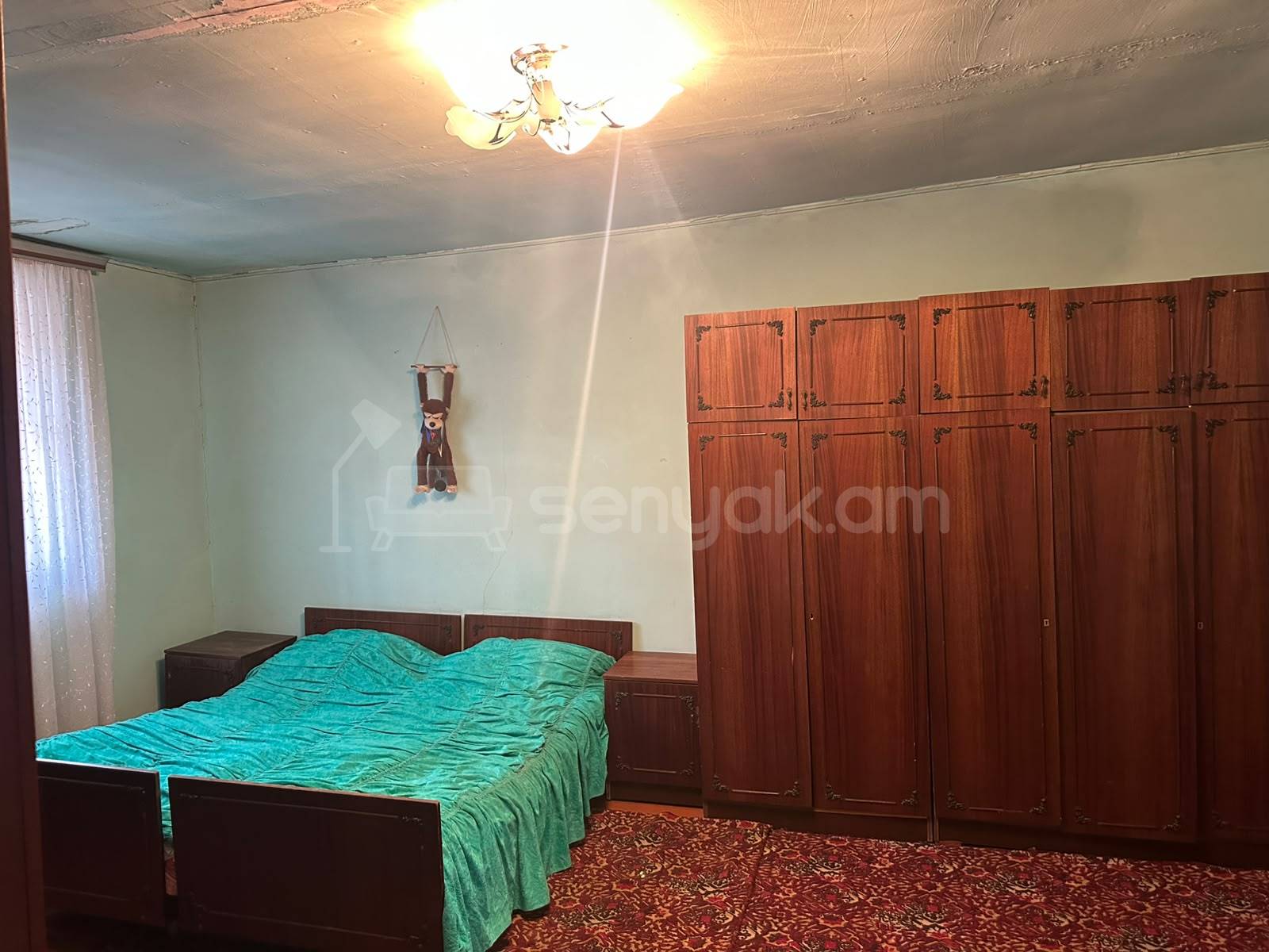 2 Սենյականոց Բնակարան Քարե Շենքում, 67քմ, 1/1 հարկ, Նորմալ Վիճակում, Կահավորված