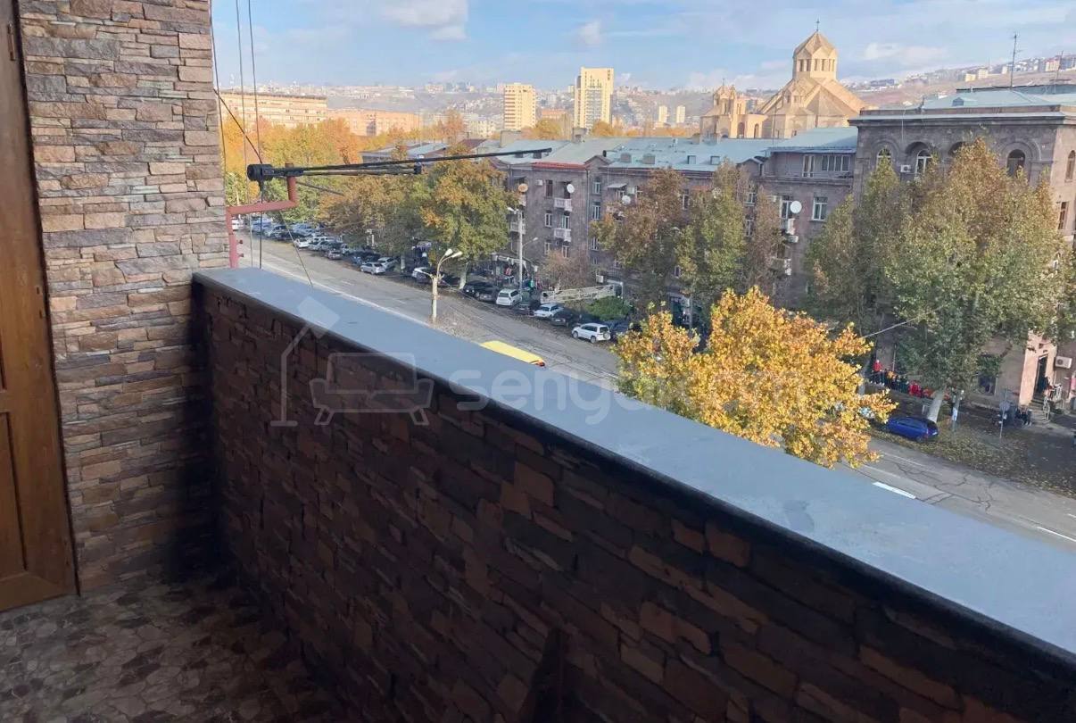 3 Սենյականոց Բնակարան, 73քմ, 7/12 հարկ, Կապիտալ Վերանորոգված, Կահավորված, Արևկող