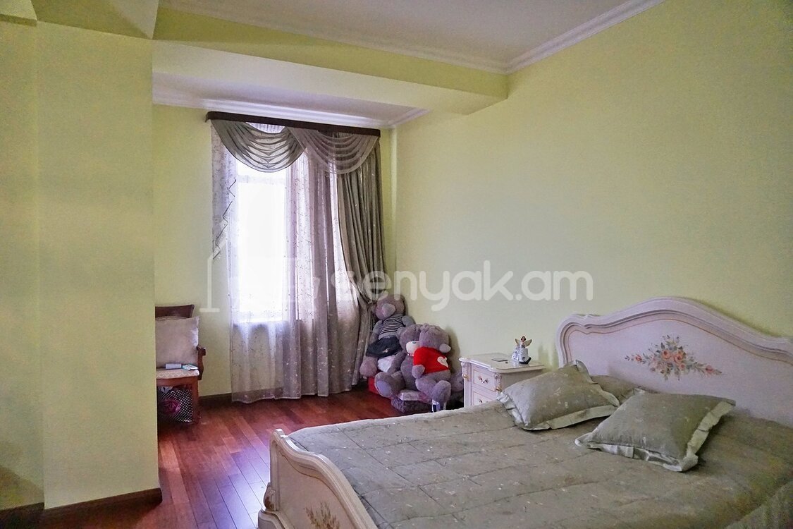 3 Սենյականոց Բնակարան Նորակառույցում, 124քմ, 4/10 հարկ, Կապիտալ Վերանորոգված