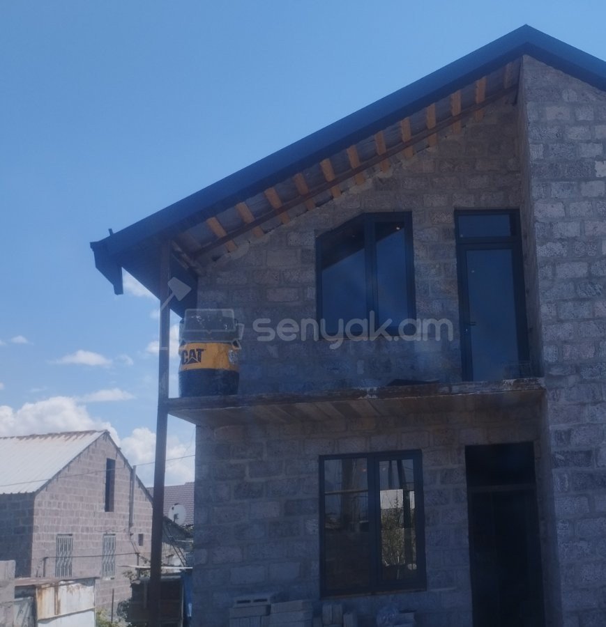5 Սենյականոց Սեփական Տուն, 160քմ, Կապիտալ Վերանորոգված