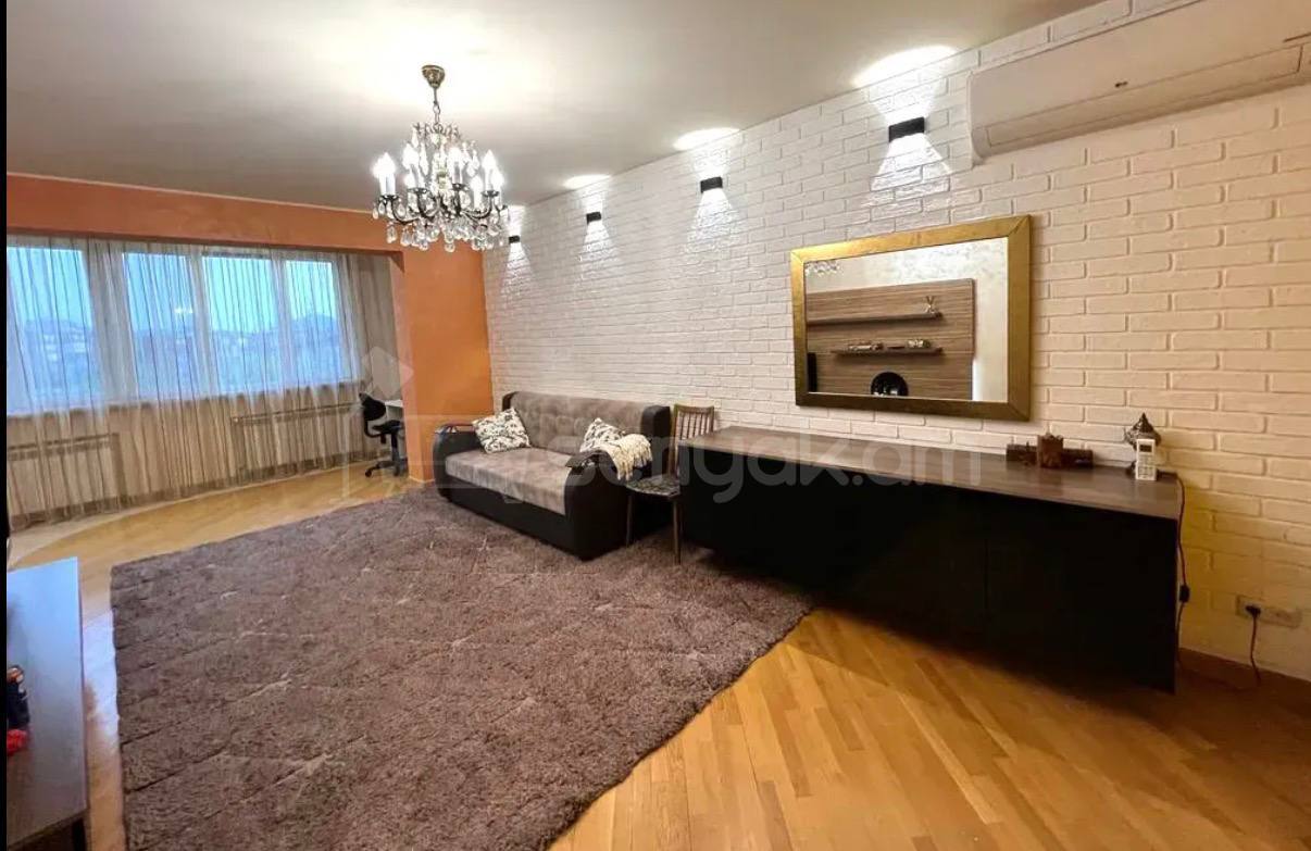3 Սենյականոց Բնակարան, 78քմ, 5/9 հարկ, Կապիտալ Վերանորոգված, Կահավորված