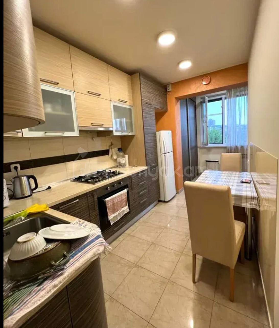 3 Սենյականոց Բնակարան, 78քմ, 5/9 հարկ, Կապիտալ Վերանորոգված, Կահավորված, Արևկող