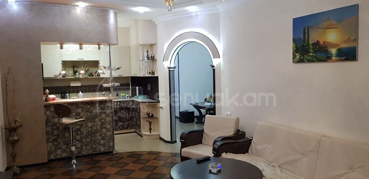 2 Սենյականոց Բնակարան Նորակառույցում, 74քմ, 10/15 հարկ, Դիզայներական Վերանորոգված