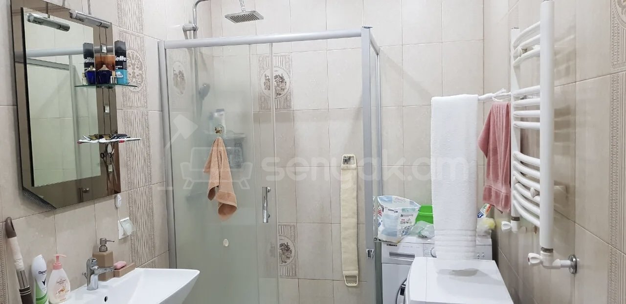 2 Սենյականոց Բնակարան Նորակառույցում, 74քմ, 10/15 հարկ, Դիզայներական Վերանորոգված