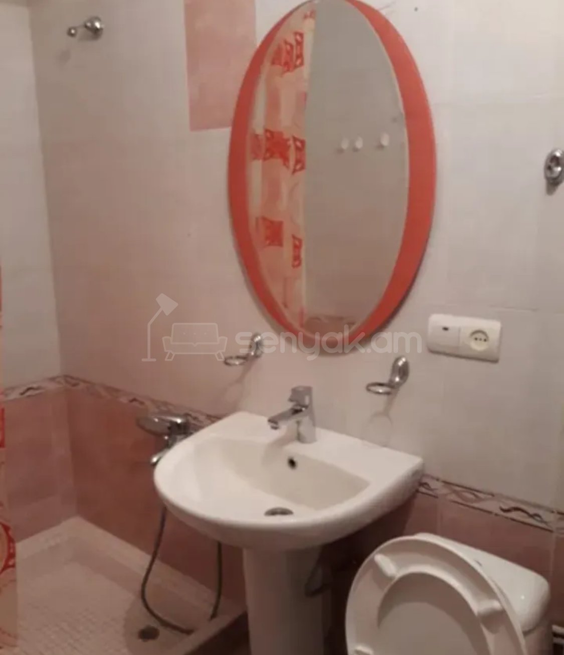 2 Սենյականոց Բնակարան, 48քմ, 9/9 հարկ, Կապիտալ Վերանորոգված, Կահավորված, Արևկող