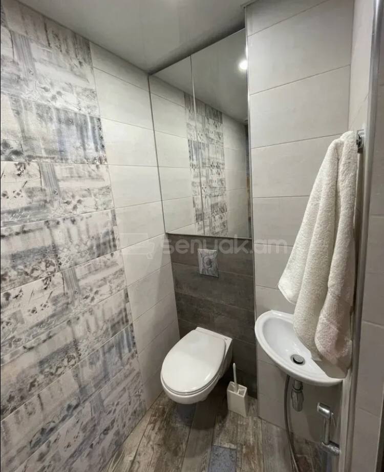 3 Սենյականոց Բնակարան Նորակառույցում, 100քմ, 8/13 հարկ, Կապիտալ Վերանորոգված, Կահավորված