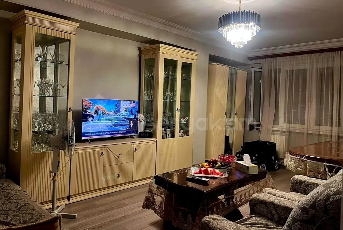 3 Սենյականոց Բնակարան, 72քմ, 2/9 հարկ, Կապիտալ Վերանորոգված